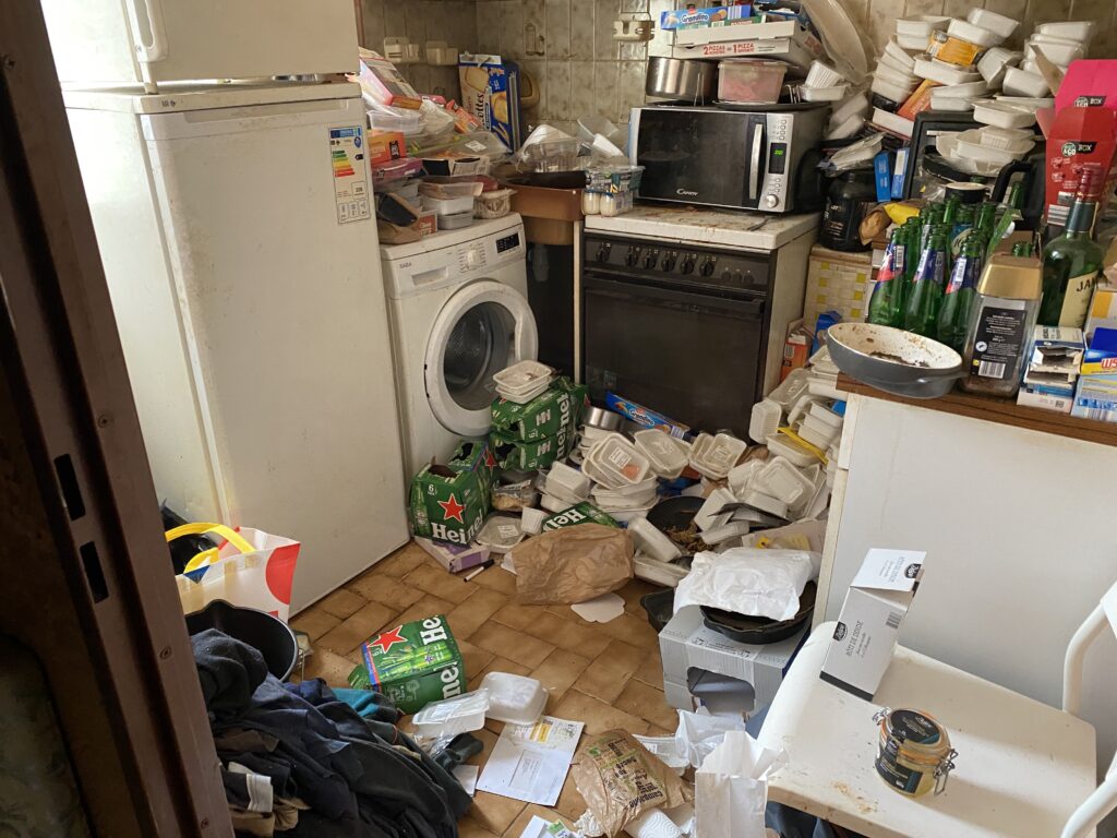 Débarras à Marseille – Cleaner Service France